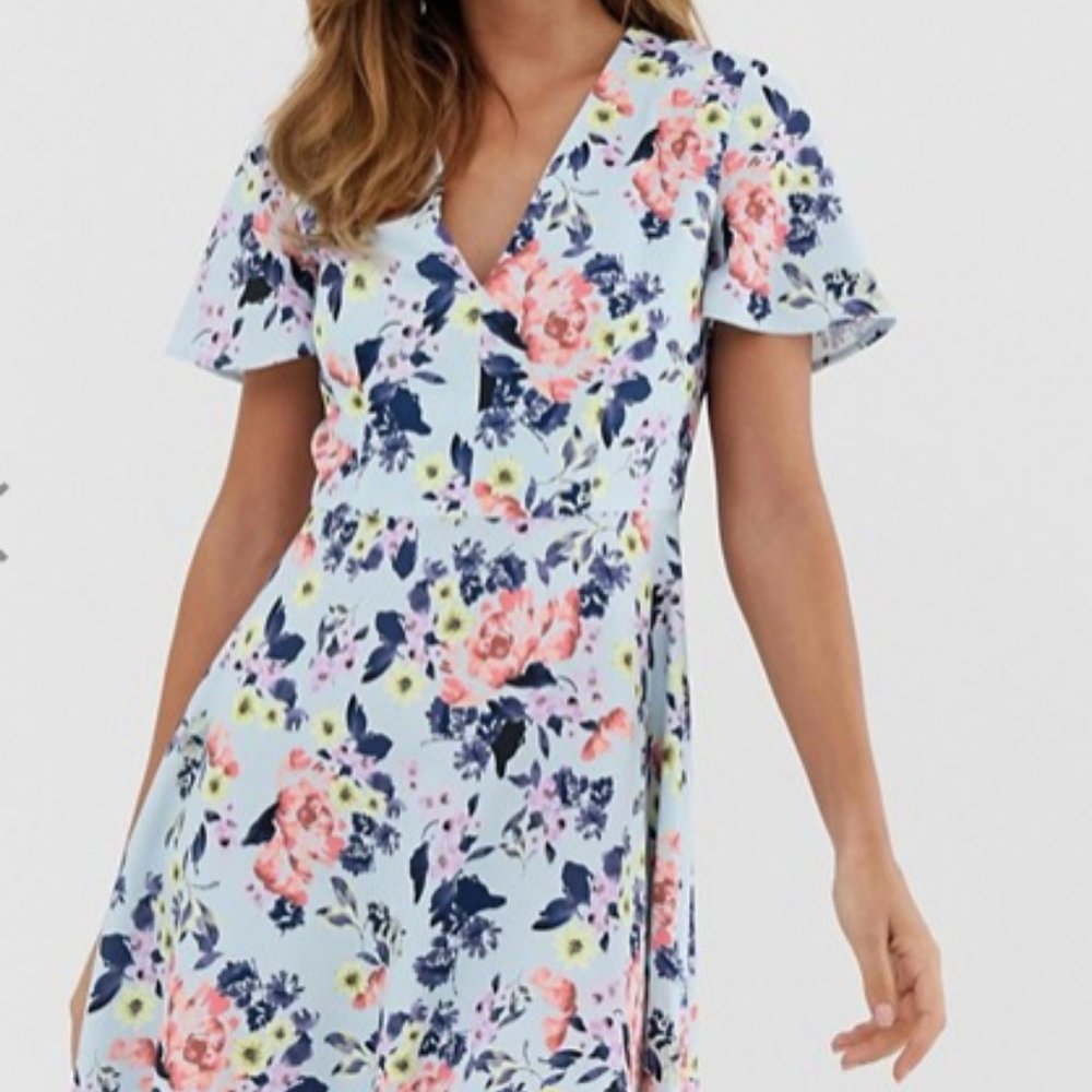 French Connection Armoise floral flippy mini dress